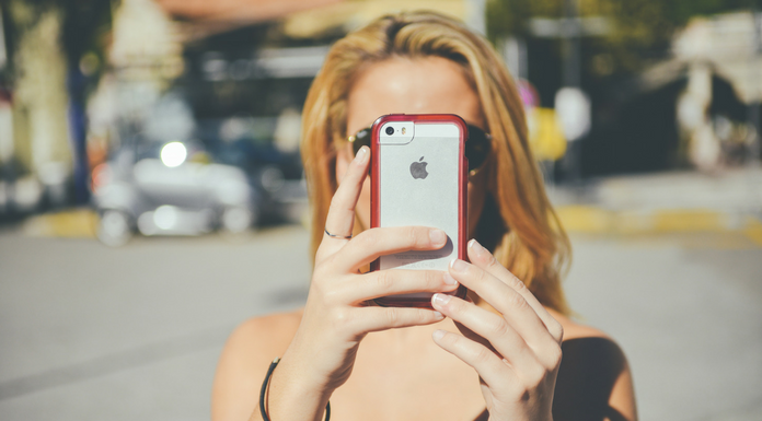 Jak ładnie wychodzić na zdjęciach?