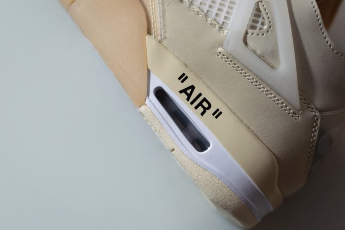 Kultowy model Nike Air Jordan 4