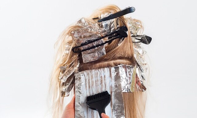 Ile kosztuje farbowanie butów? Ile kosztuje farbowanie butów?