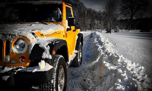 Czy Lee i Wrangler to to samo?