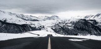 Co daje pas neoprenowy na brzuch?