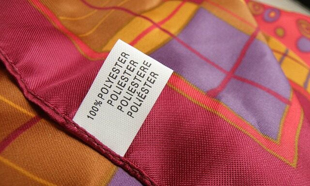 Co to poliester po polsku? Co to poliester po polsku?