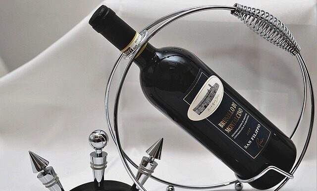 Jak przyozdobić butelkę? Jak przyozdobić butelkę?