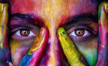 Czy farba akrylowa się spiera? Czy farba akrylowa się spiera?