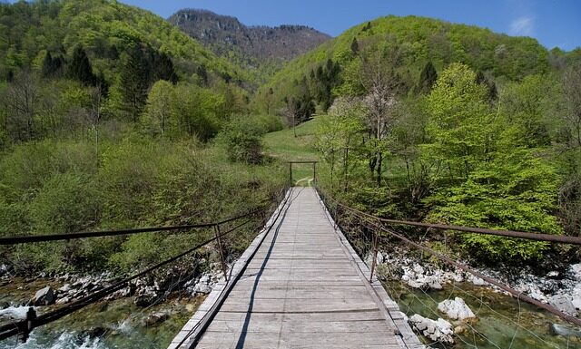 Ile kosztuje skrócenie obcasa?