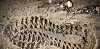 Ile kosztuje wymiana podeszwy w butach?