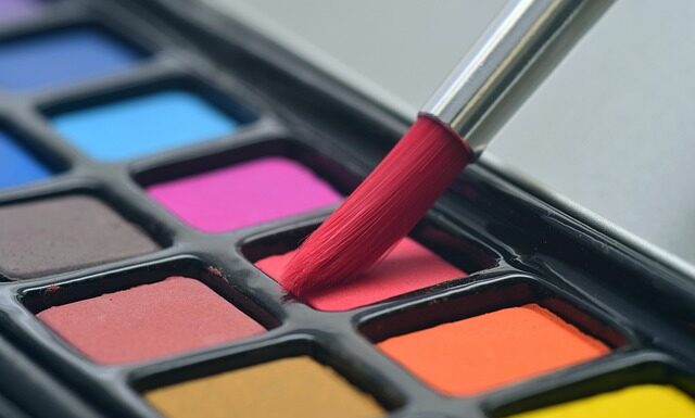 Jak malować na etui? Jak malować na etui?