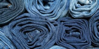 Jakie spodnie do gorsetu?