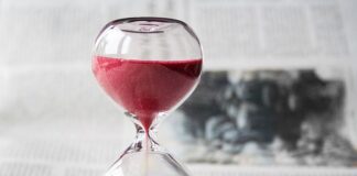 Po jakim czasie od CC można spać na brzuchu?