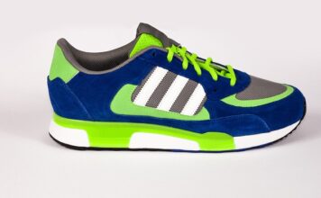 Czy do trampek nosi się skarpetki?