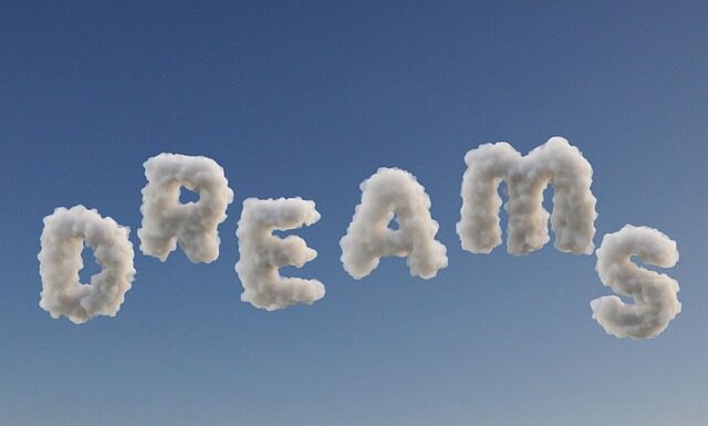 Dlaczego powinno się spać w związanych włosach? Dlaczego powinno się spać w związanych włosach?