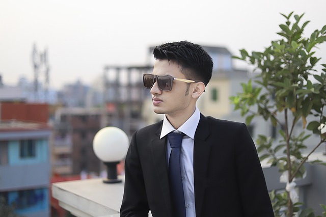 Ile kosztuje uszycie garnituru? Ile kosztuje uszycie garnituru?