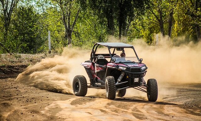 Jak się odpala race na tort? Jak się odpala race na tort?