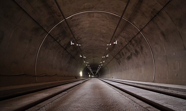 Jak zrobić tunel w sukience? Jak zrobić tunel w sukience?