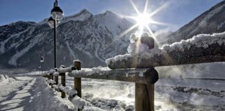 Jak przywrócić biel Trampkom?